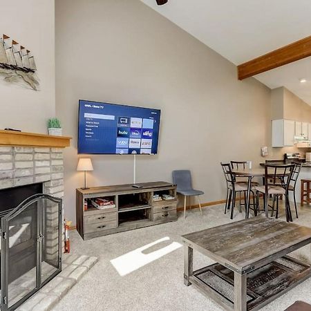 Grace Jo Vacation Home At Tamarack Highland 5 Wisconsin Dells Eksteriør bilde