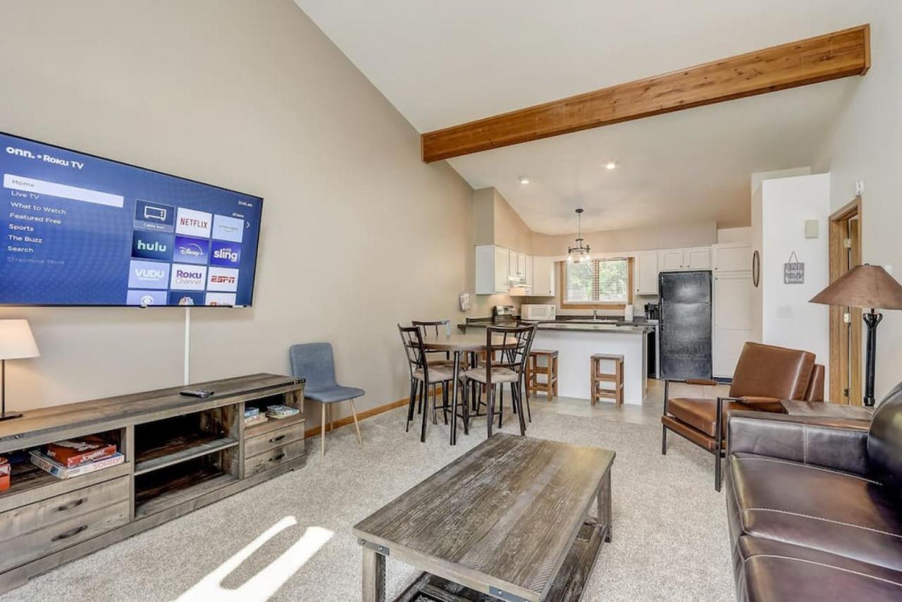 Grace Jo Vacation Home At Tamarack Highland 5 Wisconsin Dells Eksteriør bilde